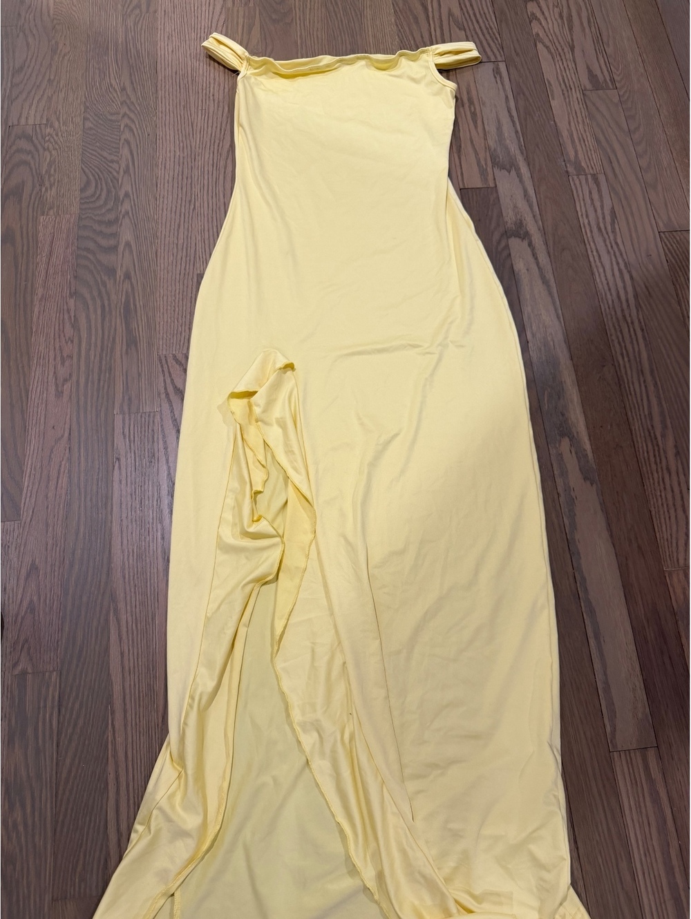 Momyknows Maternity Yellow Maxi Dress Size Small Off Shoulder Side Slit